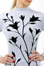 Load image into Gallery viewer, Merino wool floral jacquard knit top, light grey
