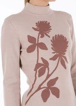 Load image into Gallery viewer, Merino wool jacquard knit top, clover, beige
